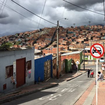 Ejg94LuWoAU4jGw.jpg large Mira quién habla. La ciudad es la gente
