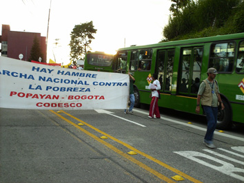 El eje cafetero: contra el hambre y la pobreza. Pereira, testiga de la marcha noble que recorre a Colombia