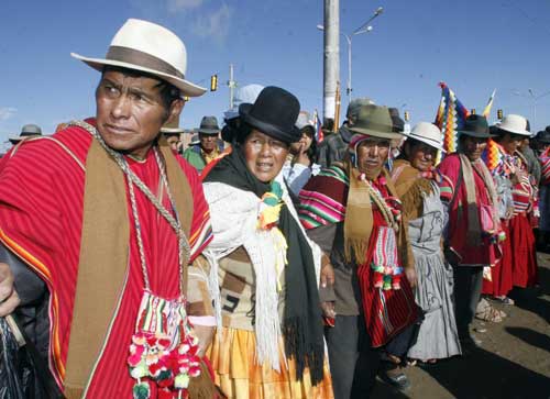 bolivia-marcha-g Miles de bolivianas y bolivianos marchan por la nueva Constitución