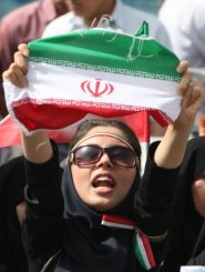 Neutral, un sector del ejército iraní; separa a manifestantes sin violencia