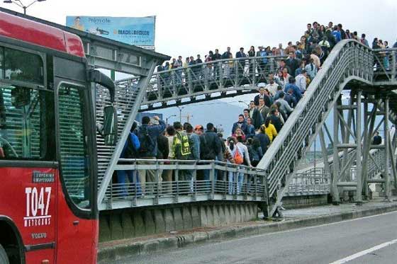 Bogotá, el paro de los transportadores y el silencio ciudadano