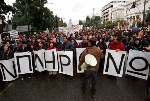 Los poderosos se asustan con Grecia