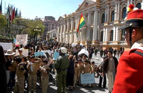 609d46d5a03815030f71c8c8aa72290b Memoria y justicia estilo bolivariano