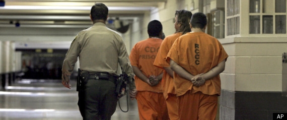 Medios silencian huelga de hambre de 12 mil presos en California