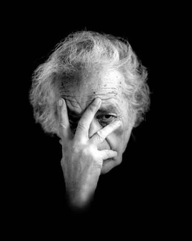 14b219ad924a89c1b506305498673ea4 Nicanor Parra: “Yo me debilité con la academia”