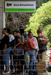 Abre Cuba el sistema bancario a miles de pequeños empresarios urbanos y rurales
