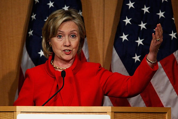 ae8ee271bda270d17e0aa78b24a961e3 Clinton advierte a gobiernos del mundo: “los estamos observando”