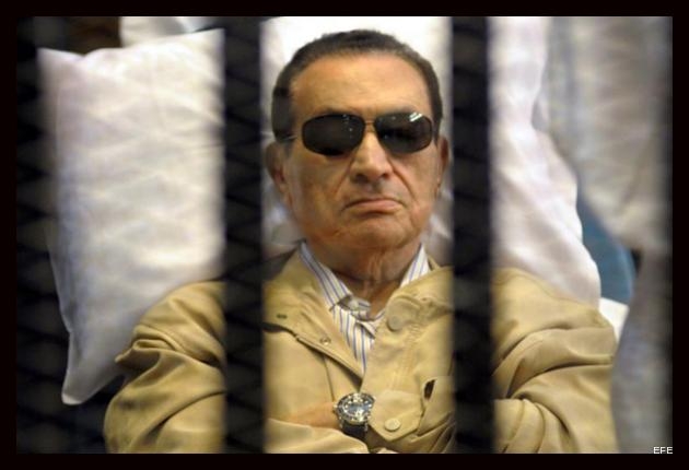 Cadena perpetua a Mubarak por el asesinato de 850 manifestantes