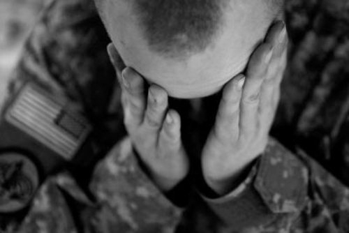 EEUU: Continúan suicidios de soldados que regresan de la guerra