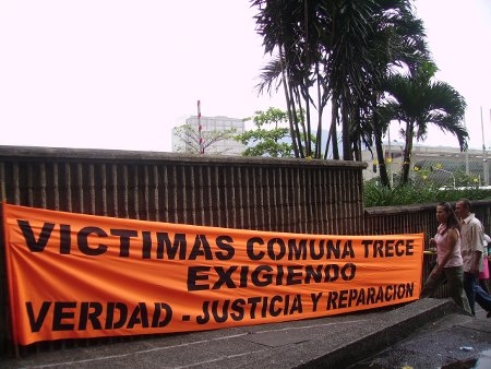 fda8dcc059a18a4fb3c4fe42f09c0985 Medellín diez años después de la “Operación Orión”