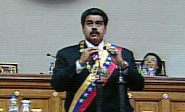 Maduro asume en Venezuela; “listos para elecciones”