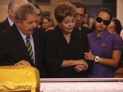 Claves y enigmas en el funeral de Caracas