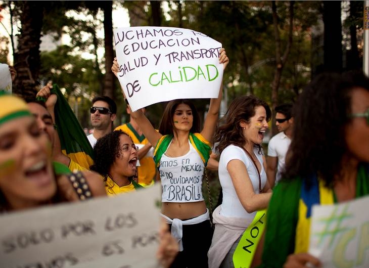 La política de calles se hizo presente