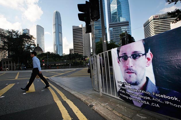 a64d7150962c8aeff6699a0cb8168349 Este Snowden, qué molestia