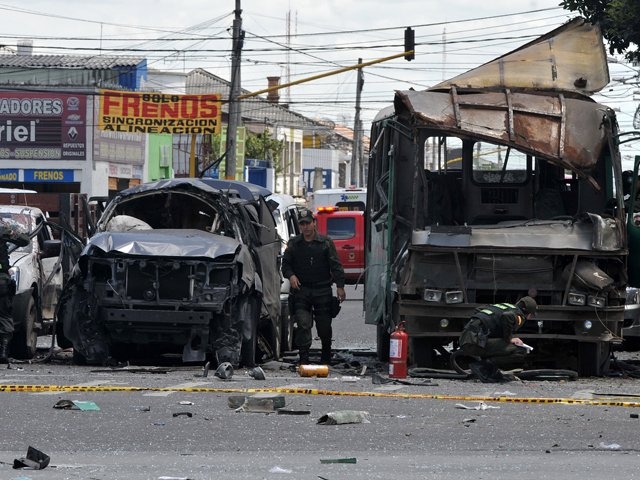 Estallan 14 coches bombas en Irak; 86 muertos