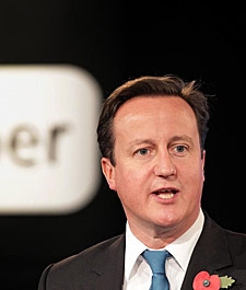 e5d2e5a212d4ebb0c3a569ce69226f47 Acusan a Cameron de criminalizar el periodismo