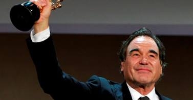 Oliver Stone, otra historia (de EE UU)