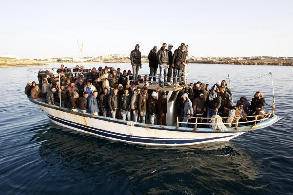 2fc4baf21cda096c15f2a300f0c6ecc5 El mar Mediterráneo, tumba de inmigrantes