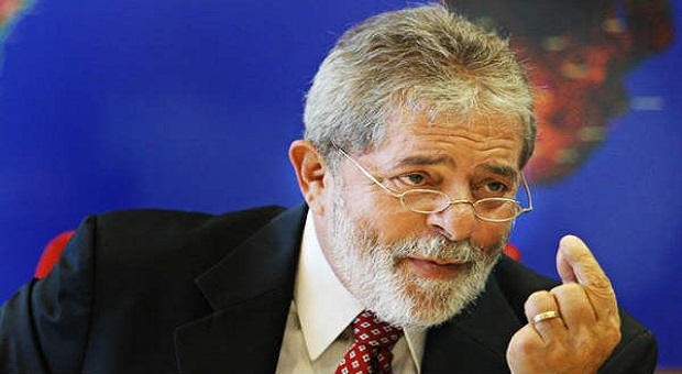 Lula apoyó a los condenados por el “mensalao”
