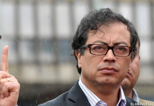 353fac975dd2252f5791fe6c740a90be Los diálogos de paz y la destitución de Petro en Colombia