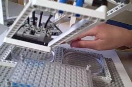 7951251f019f39d3c9a0ae11c2ddcf02 El debate sobre la biología sintética