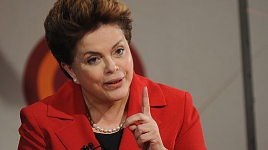 ce4616e22dae43b777e90eb3b2d4fd06 Dilma politizó la campaña y repuntó