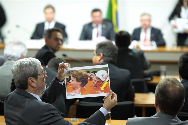 Empresas del ‘caso Petrobras’ donaron 78 millones en la campaña electoral
