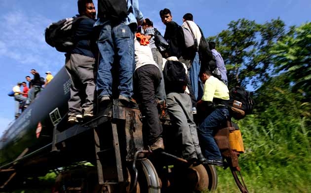 9559674858fbfa55e677e20e6c32e3c8 Migración y voto latino, temas sin impacto en las intermedias de EU