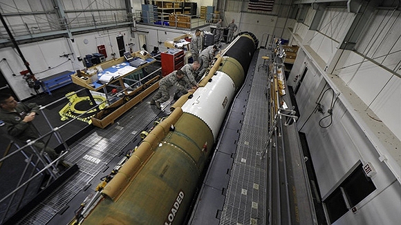 El Pentágono podría desplegar misiles nucleares en Europa