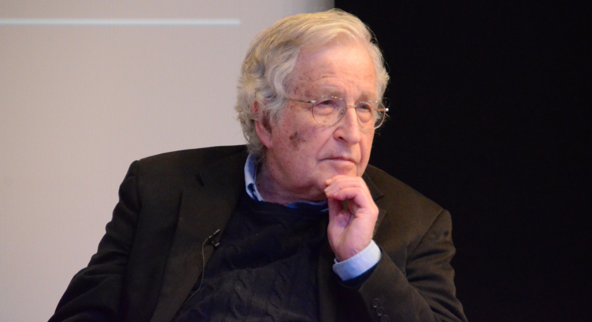 Noam Chomsky: “Por primera vez en 500 años, América Latina ha comenzado a librarse del control imperialista”