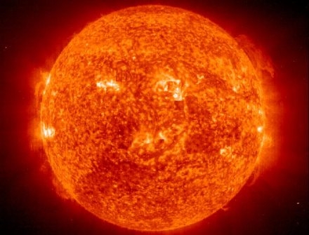 Con motivo del Año de la Luz, promueven mayor estudio del Sol