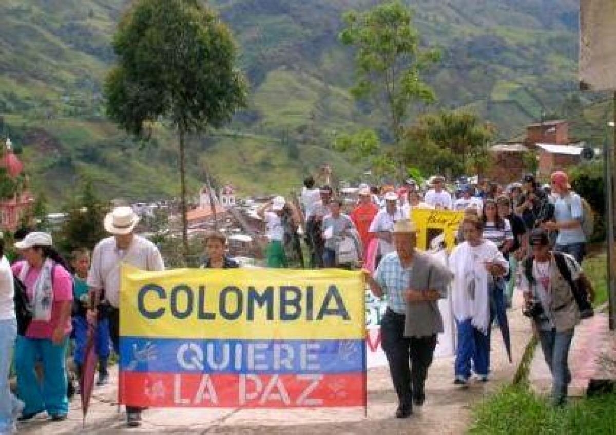 El delgado hilo de la paz