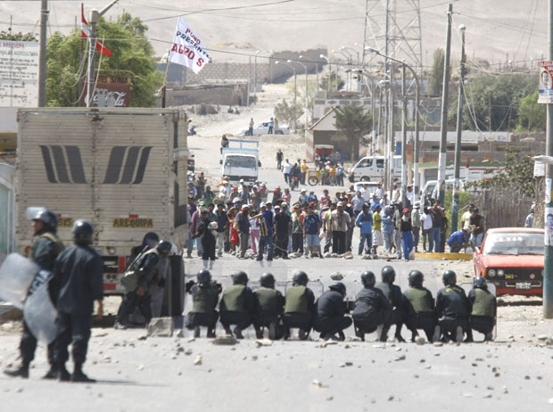 Las protestas mineras jaquean a Humala