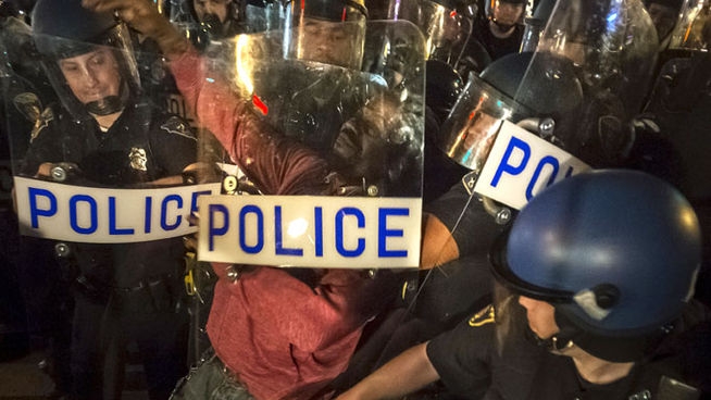 El nuevo sueño americano: sobrevivir a la violencia policial