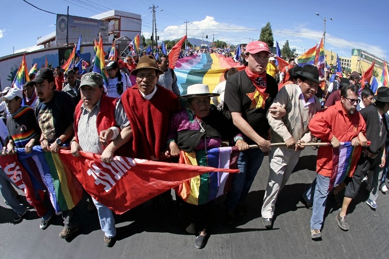 de00afb6e6dfeeb282d008a664e05e7d El Ecuador de 2015. El agotamiento de un modelo en un contexto de crisis mundial