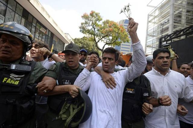 Caracas defiende la condena de López