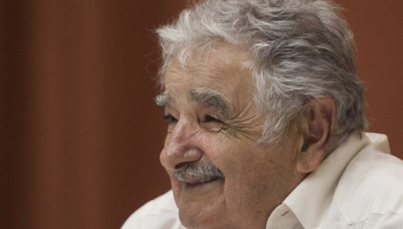 Mujica en Palacio: “El homo sapiens es el único bicho que se puede hacer cargo de su destino”