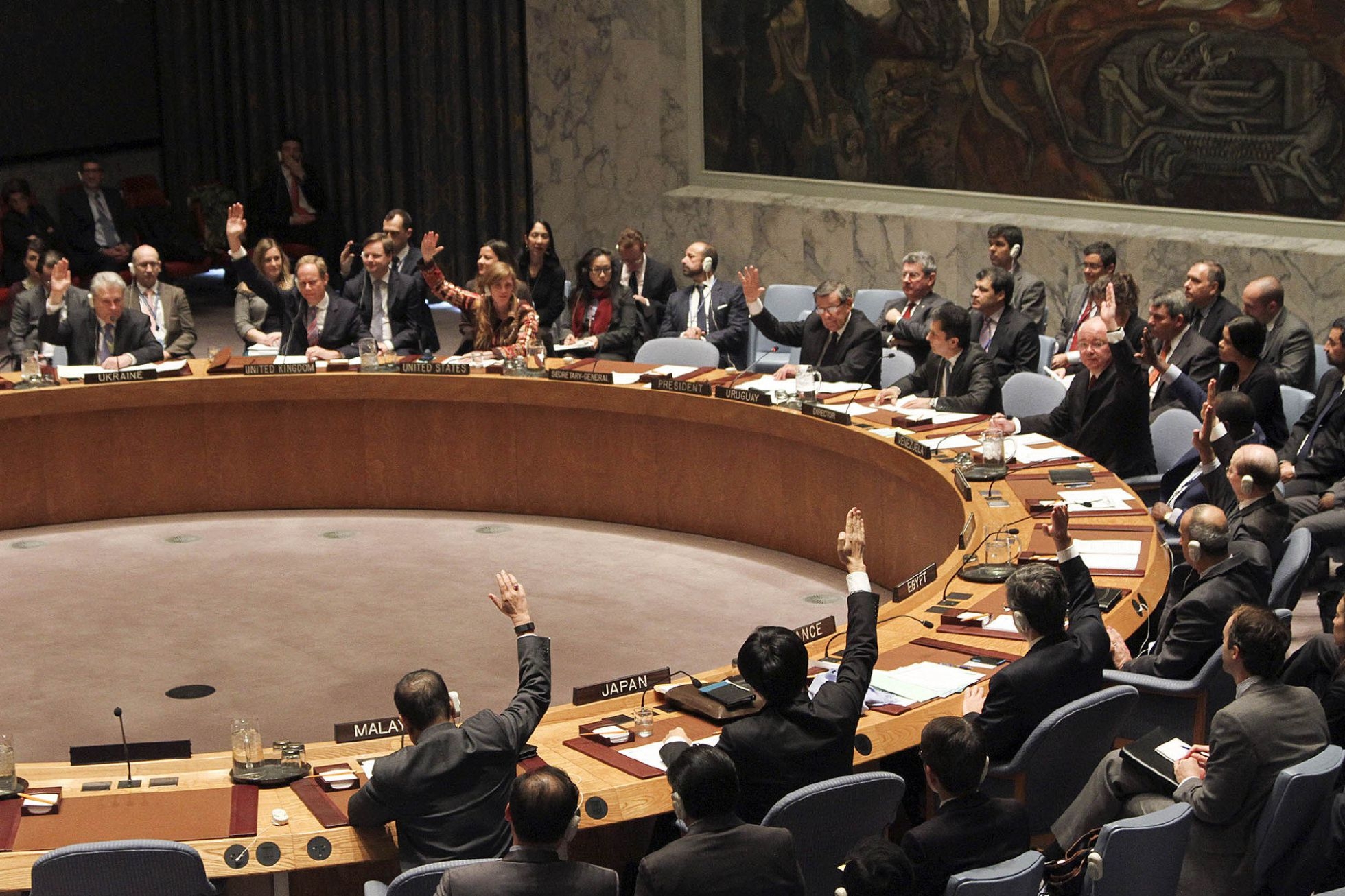 Aprueba la ONU resolución para supervisar cese del fuego en Colombia