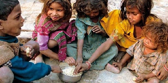 América Latina aumentó en 7 millones sus pobres en 2015, según CEPAL
