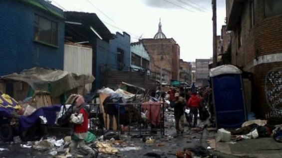 4194bab205ff1a42ac802d5f2157d86e El Bronx, un reflejo del control paramilitar vigente en sinnúmero de territorios del país