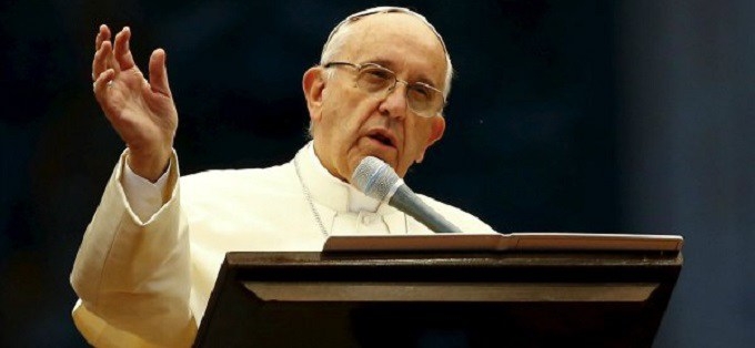 ed611ca2c704692526443ab202aeb6ed El Papa condena los “carpetazos”