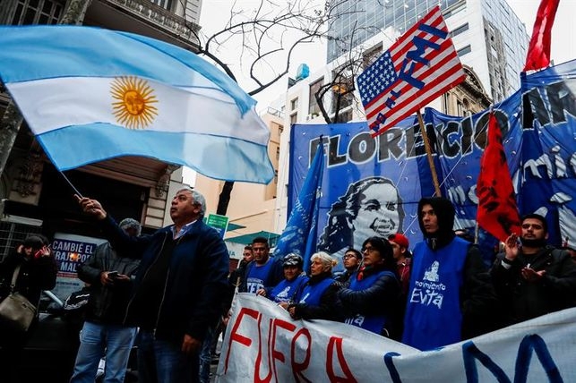 Los movimientos sociales argentinos luchan contra Macri y el fantasma del FMI