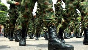 207c0f9215ca4ee24a44f648bab6889d América Latina: la militarización del poder