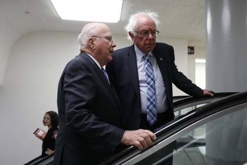Bernie Sanders con sus millennials humillan a Hillary en Nueva York