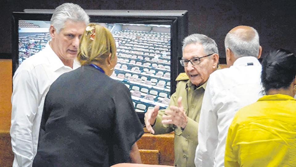 En Cuba se aprobó el gabinete de Díaz Canel y empezó el debate sobre una nueva carta magna