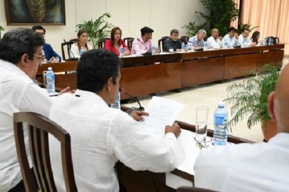 Colombia: Julio será un mes crucial para la paz