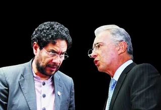 (Incluye video) + Álvaro Uribe ante los jueces, ¿Dónde terminará este globo?