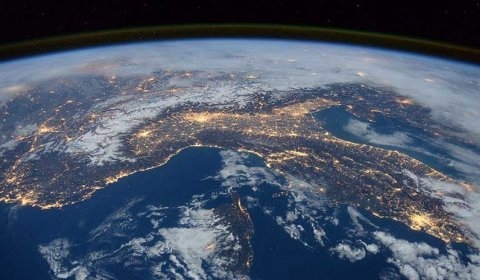 4d068a3dc936bbca3db8c8d87fe66fa2 La frontera espacial se acerca