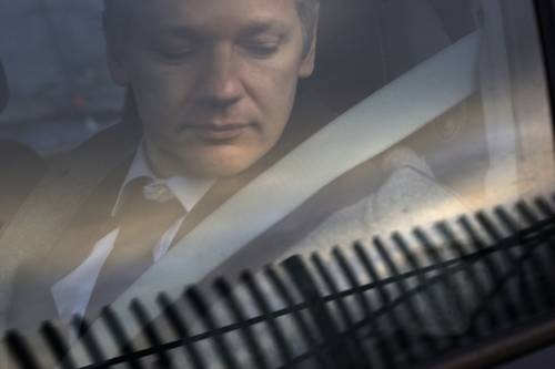 Canto del cisne de Assange sobre el futuro ominoso de la inteligencia artificial