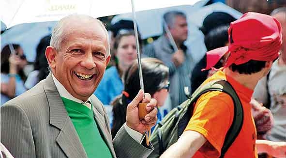 Con luz y sin tregua: 40 años en defensa de los Derechos Humanos